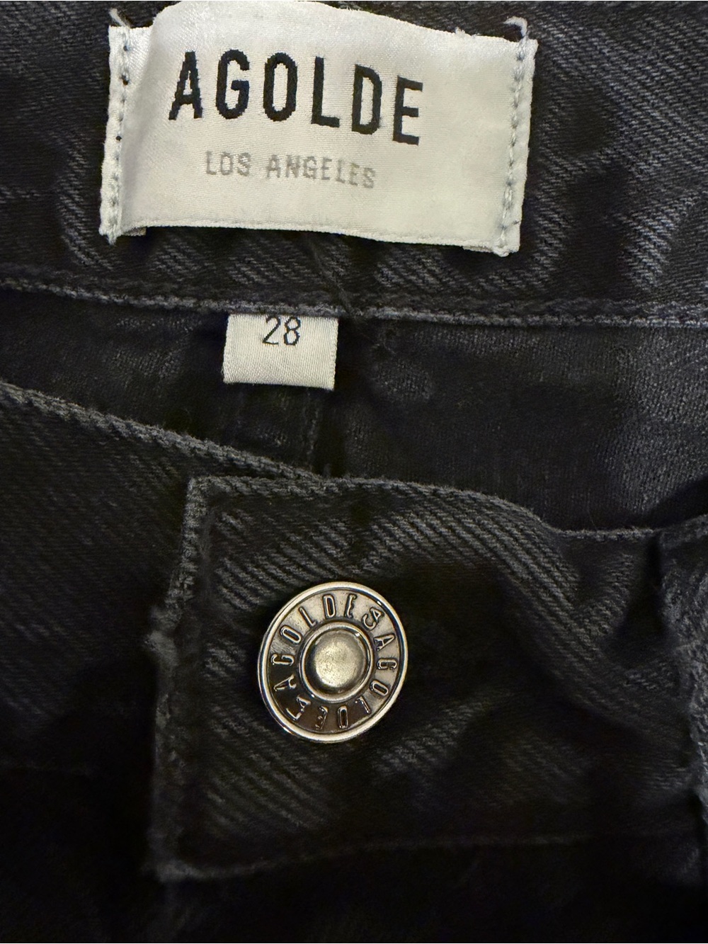 Agolde Lana Jean Straight Leg in Black - Picture 6 of 11